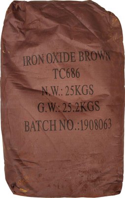 Пігмент коричневий залізоокисний Tongchem TC686 сухий Китай 25 кг ПИГМ-12 фото